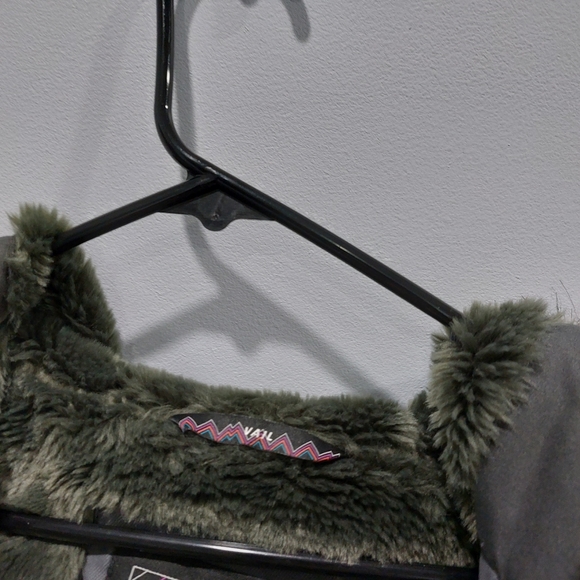 Aritzia TNA Grey Vail Parka Jacket Size XS - Picture 6 of 7